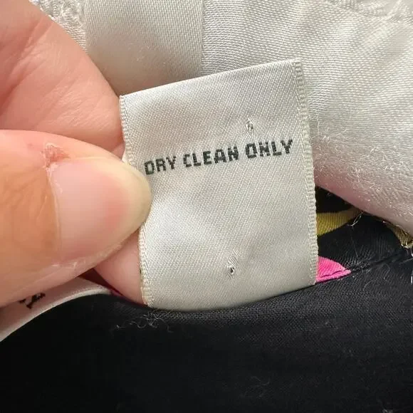 LAURA ASHLEY | Woman Silk Floral Embroidered Blouse Black Pink Boho | Size 2X - Picture 7 of 8